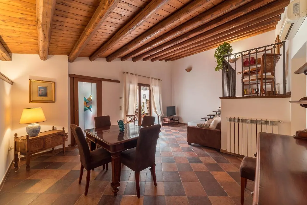 Апартаменты A Casa Del Gioielliere Палермо