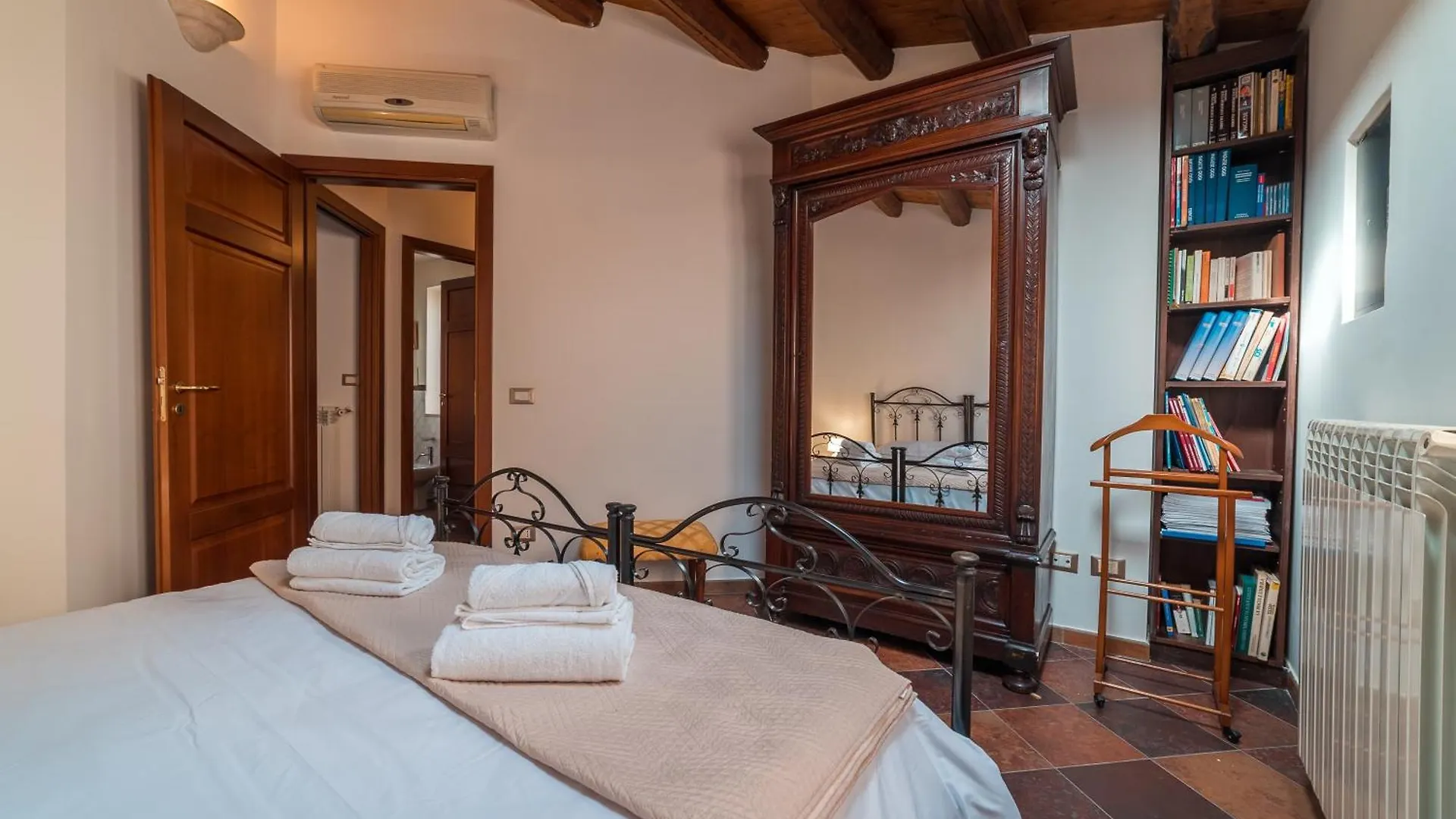 Апартаменты A Casa Del Gioielliere Палермо